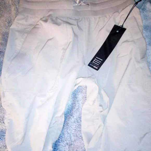 "studio" workout bottom by kyodan - Picture 1 of 4